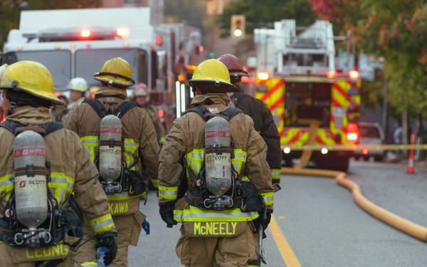 Brush Fire Blazes Along Highway 166 Near Caliente Trail